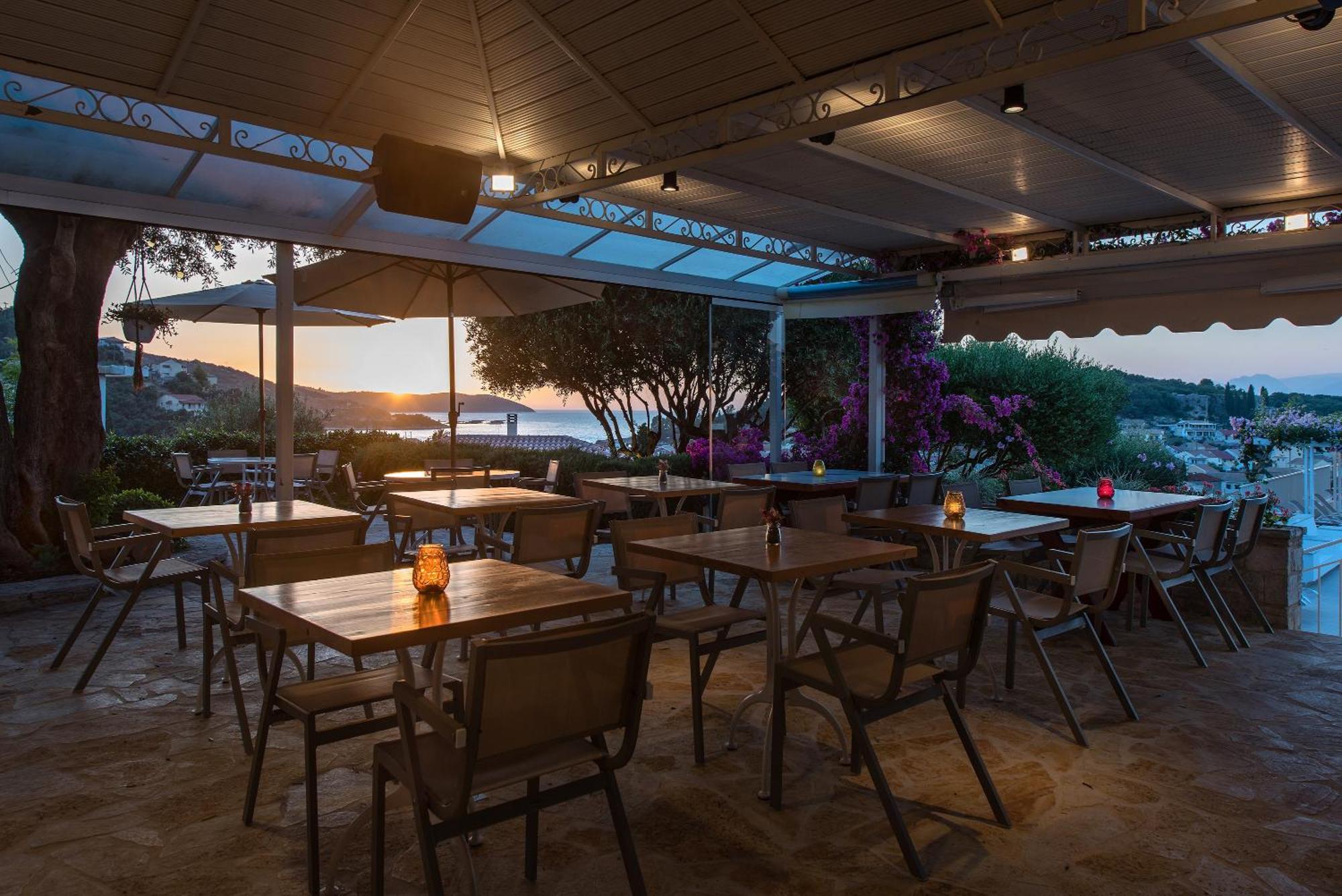 Hill Lofos Hotel Kassiopi Zewnętrze zdjęcie
