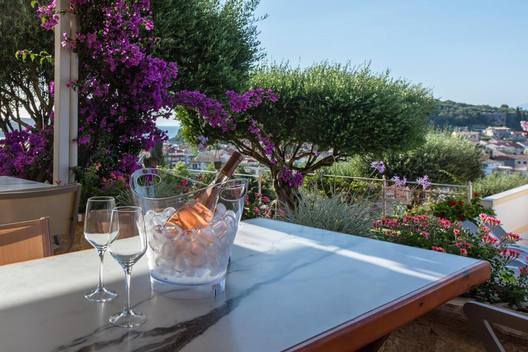 Hill Lofos Hotel Kassiopi Zewnętrze zdjęcie