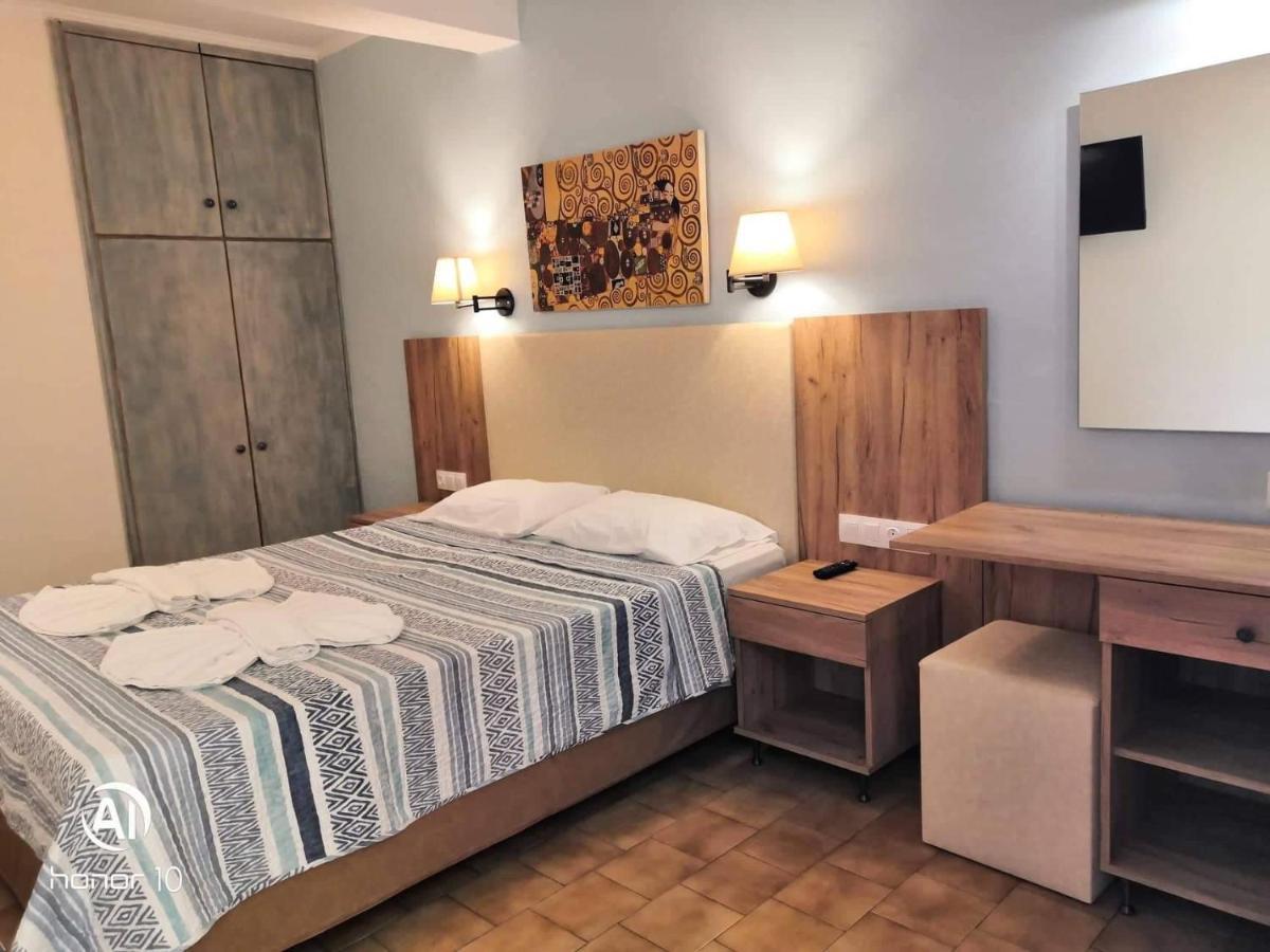 Hill Lofos Hotel Kassiopi Zewnętrze zdjęcie